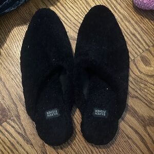 Eileen Fisher Black Fuzzy Slip-On Indoor Slippers